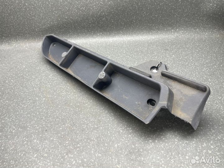 Ниша дверной панели RH scania P360LA