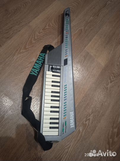 Синтезатор