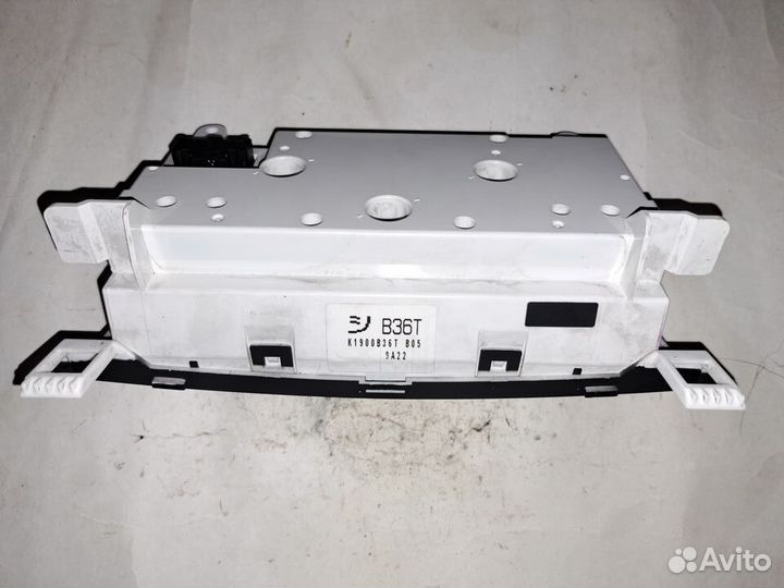 Климат-контроль Mazda Axela BK5P (B36T)