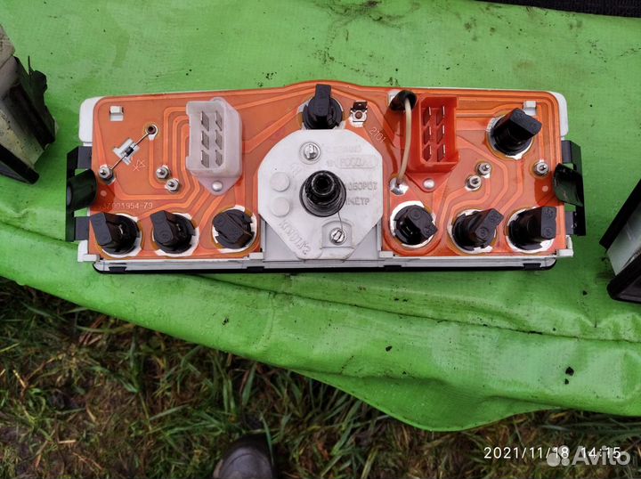 Панель приборов на Оку