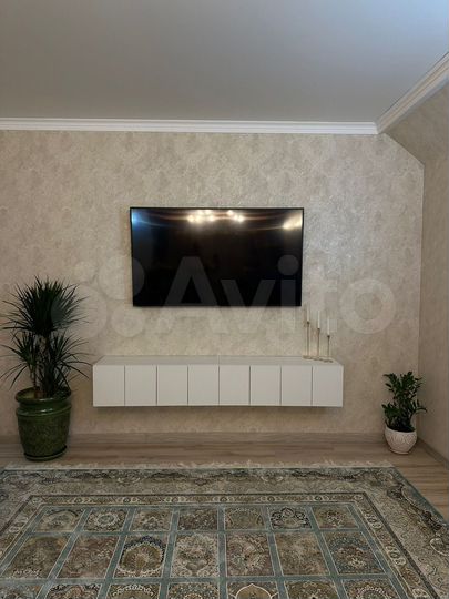 3-к. квартира, 109 м², 10/10 эт.