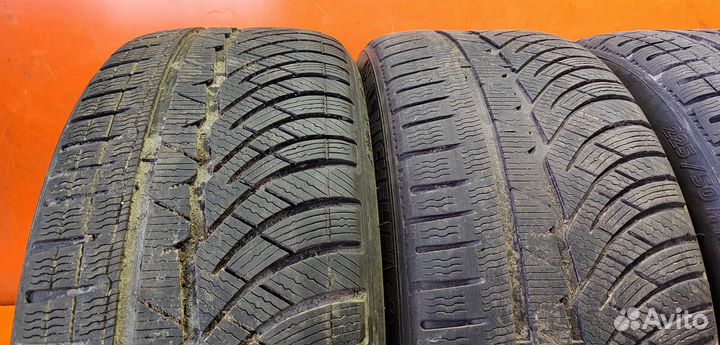 Michelin Pilot Alpin PA4 225/50 R18 95H