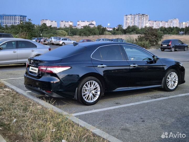 Toyota Camry 2.5 AT, 2019, 105 000 км