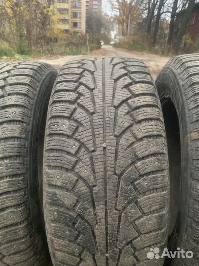 Nokian Tyres Hakkapeliitta 5 235/65 R17