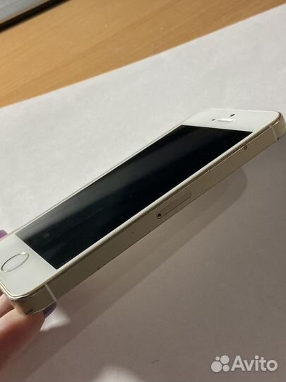 iPhone 5S, 16 ГБ