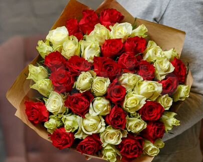 Букет из 51 розы с доставкой в Иркутске