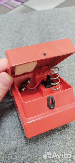 Гитарная педаль эффектов boss MD-2