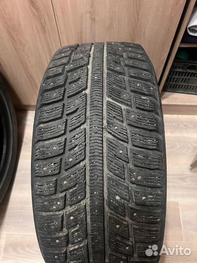 Kumho I'Zen KW22 235/50 R18