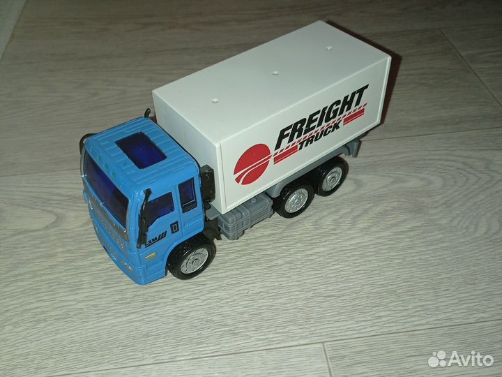 Детская машинка