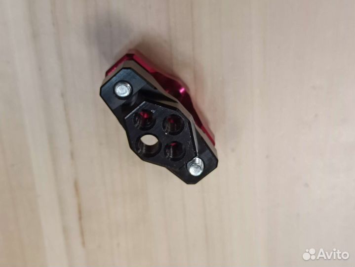 Кронштейн держатель на руль вилку мотоцикла