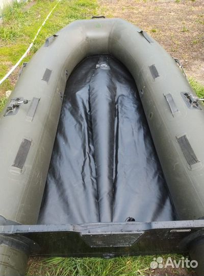 Продается моторная лодка