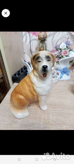 Статуэтки