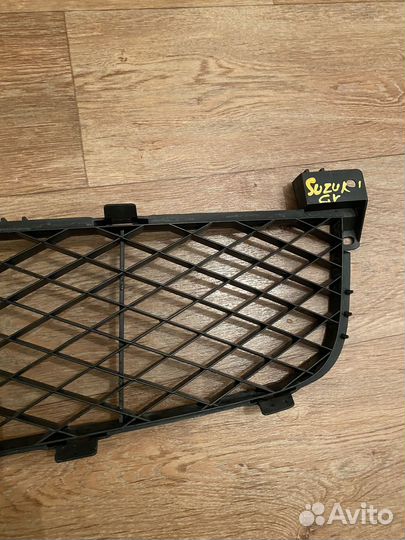 Решетка радиатора suzuki grand vitara