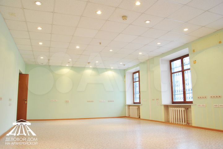 Офисное помещение, 1010 м²