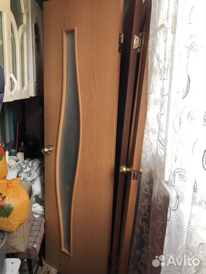Продам 3 двери б/у