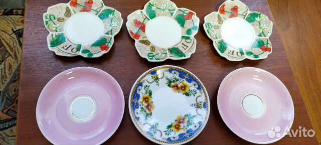 Чайные блюдца