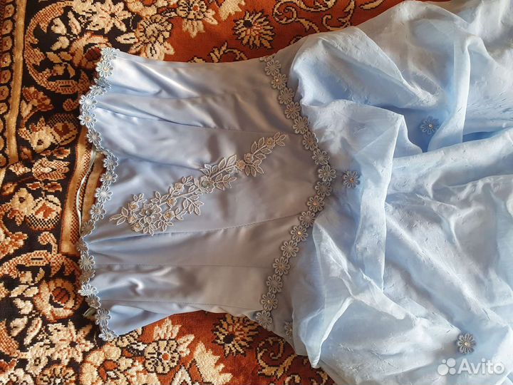 Вечернее/свадебное платье