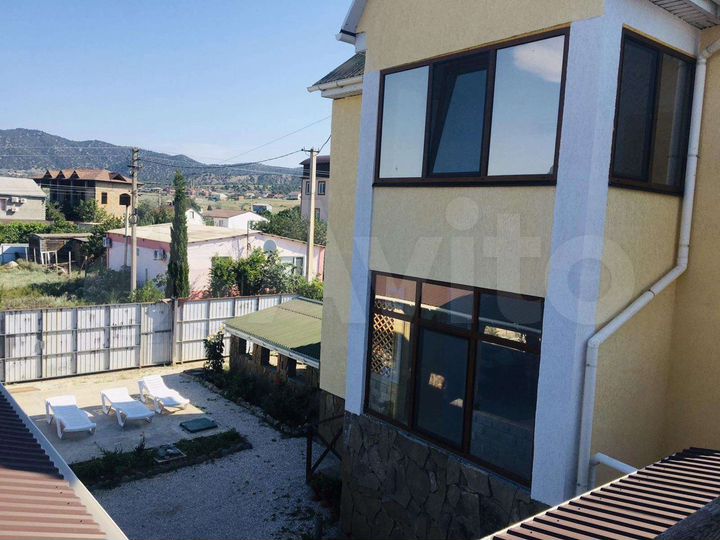 Дом 160 м² на участке 5 сот.