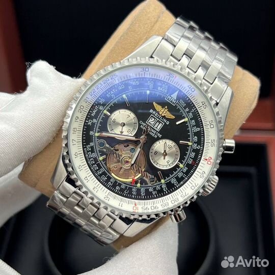 Часы breitling