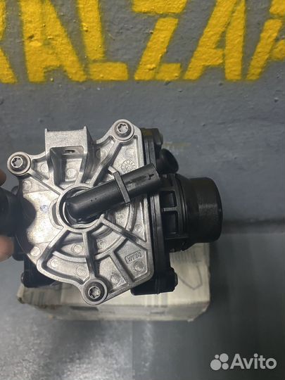 Оригинальный термостат A2642001501