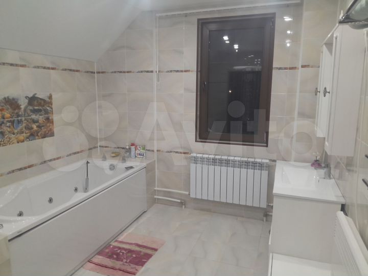 5-к. дом, 200 м²