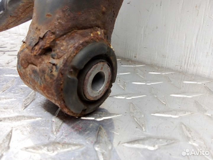 Рычаг передний левый нижний Hyundai Santa Fe 3 DM