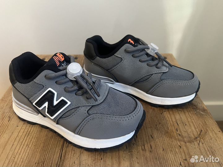 Кроссовки детские new balance 28 размер