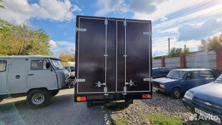 Прицеп 4 на 2 с тентом и воротами в наличии