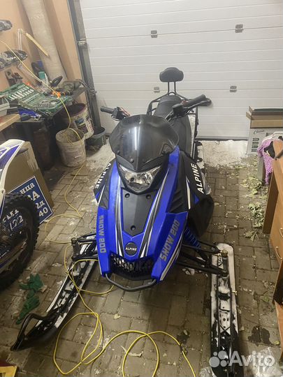 Продам снегоход