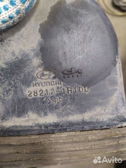 Воздухозаборник hyundai solaris 1