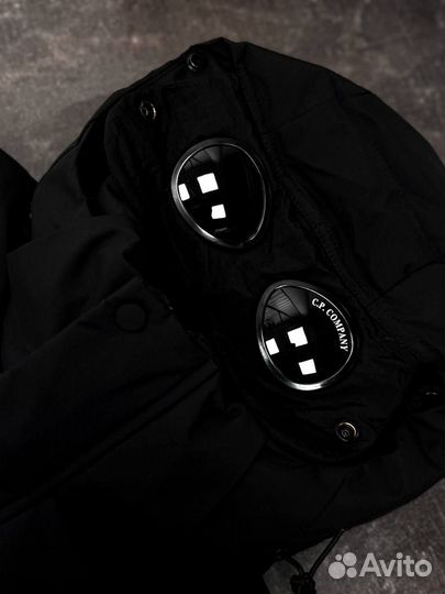 Пуховик CP Company