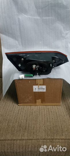 Фонарь в сборе Toyota Camry v70 81581-33320