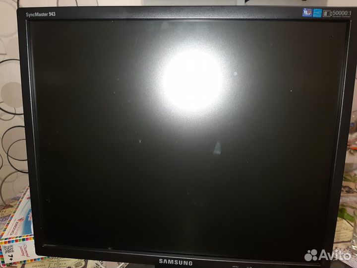 Монитор Samsung 19