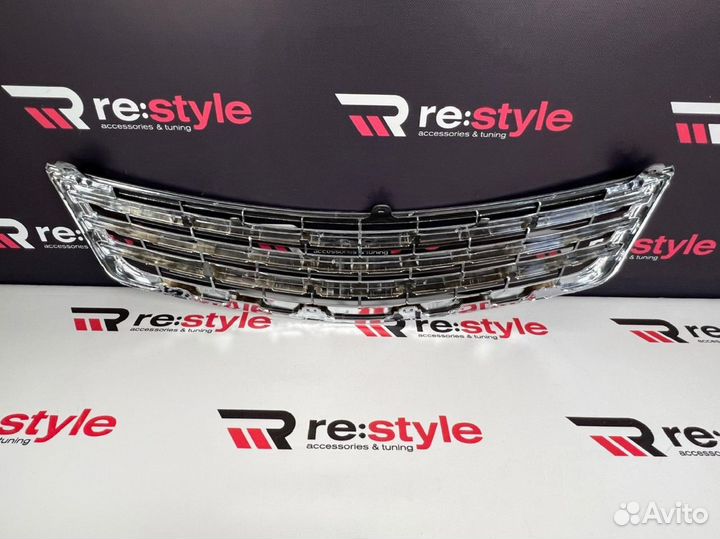 Решетка радиатора Toyota Allion 260 1м R1811