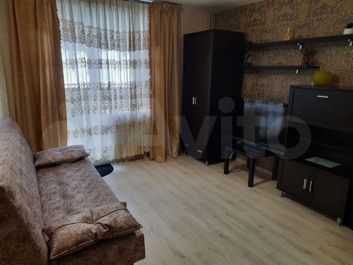 Квартира-студия, 42 м², 2/10 эт.