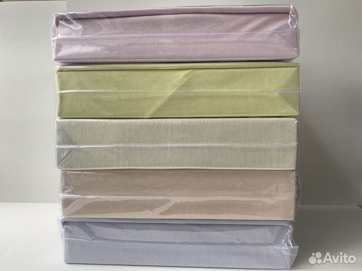 Простынь на резинке