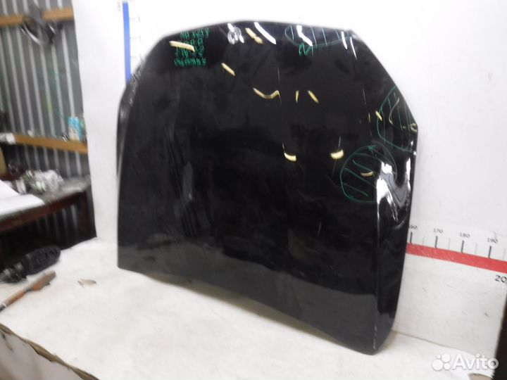 Капот Mercedes-Benz GLC