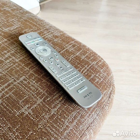 Телевизор Philips 46