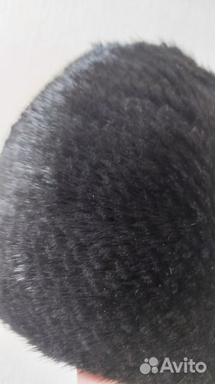 Шапка из вязаной норки черно-коричневая