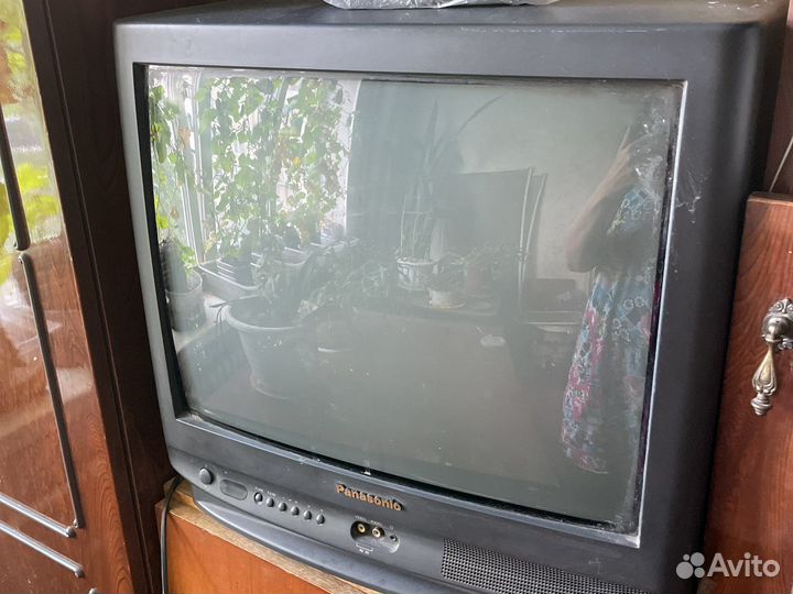 Телевизор panasonic