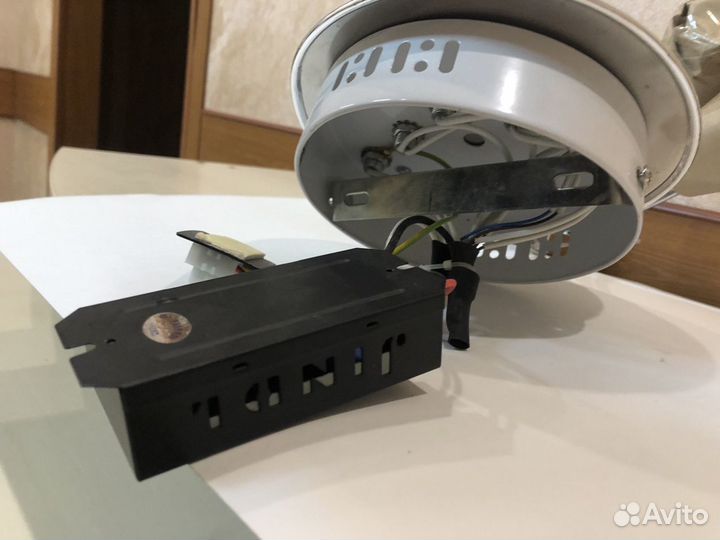 Светильник