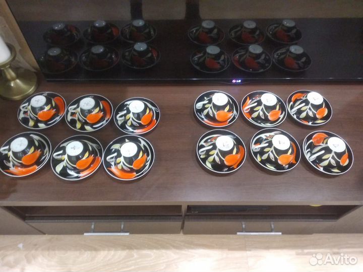 Чайный/кофейный сервиз красные тюльпаны