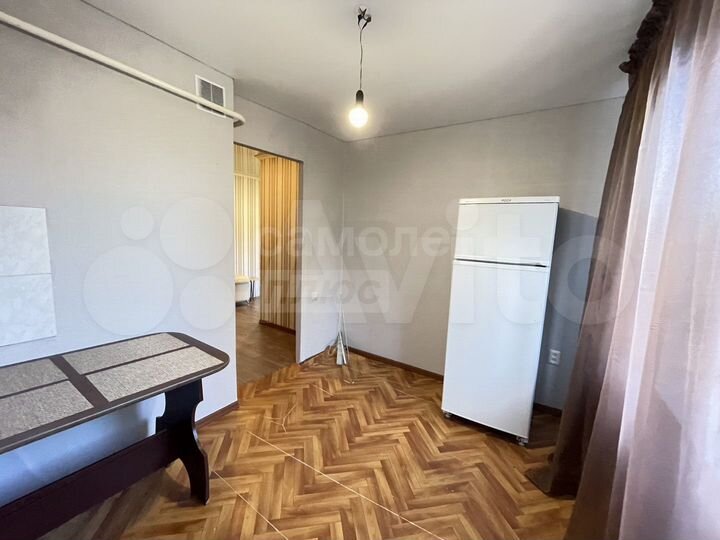 2-к. квартира, 53 м², 1/9 эт.