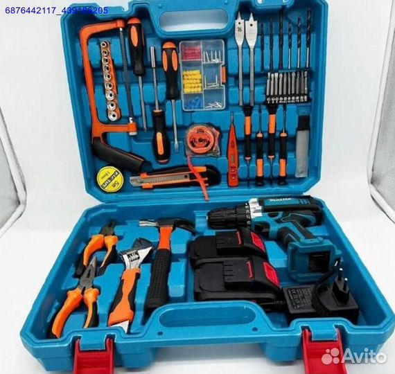 Шуруповерт с набором инструментов
