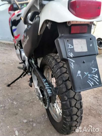 Honda Africa Twin XRV 750