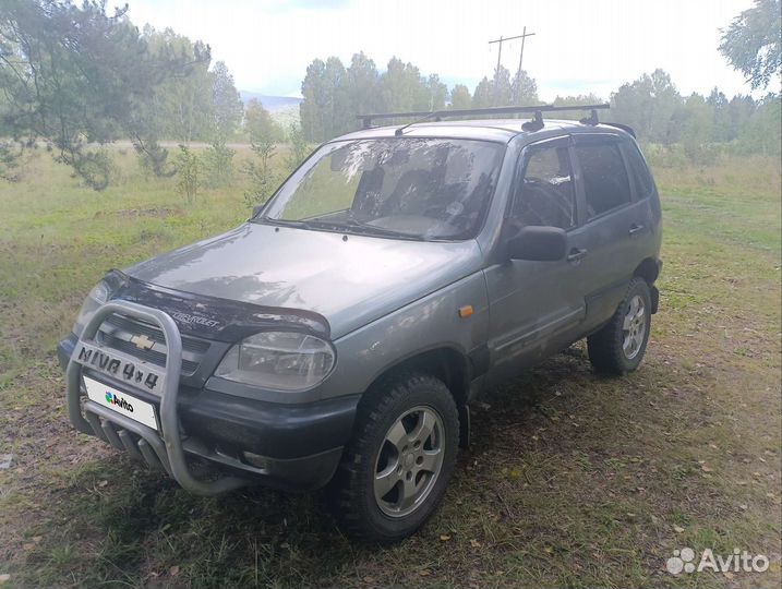Chevrolet Niva, 2005