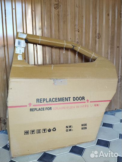 Дверь на toyota corolla