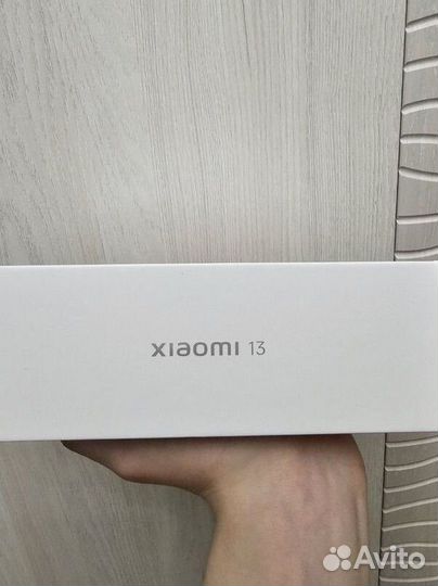 Xiaomi 13, 12/256 ГБ