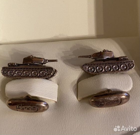 Запонки Т-34 серебро Gourji в виде танка новые