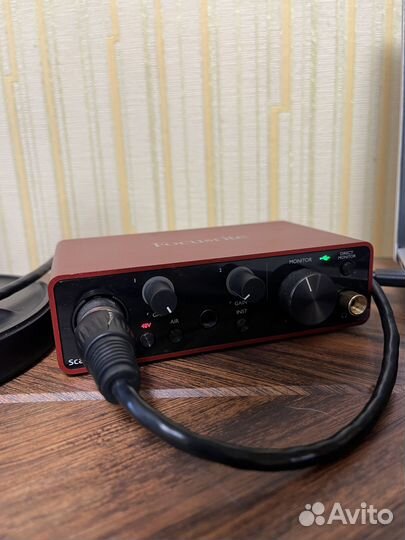 Внешняя звуковая карта focusrite scarlett solo 3rd